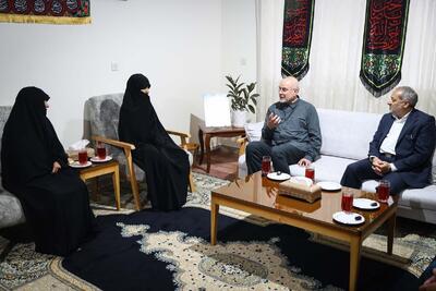 دیدار قالیباف با خانواده شهید کاظمی