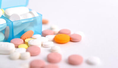  قرص پردنیزولون برای چیست؟ کاربرد، بهترین زمان مصرف و عوارض