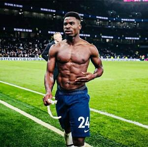 «نه» به مارسی، «بله» به پرسپولیس ؛ مورد عجیب سرژ اوریه