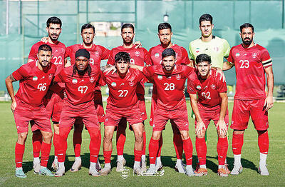 پرسپولیس و سایه سنگین تردید