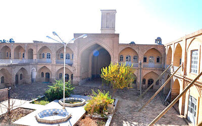 آغاز مرمت قدیمی‌ترین مدرسه تاریخی کاشمر