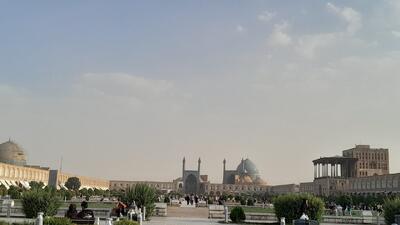 کیفیت هوای اصفهان قابل قبول است