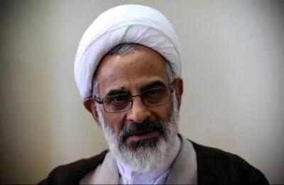 هرگز اجازه نخواهیم داد دست دشمنان‌مان به ولی فقیه‌مان برسد
