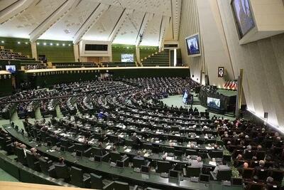 نمایندگان مجلس ایران ممنوع الموبایل شدند