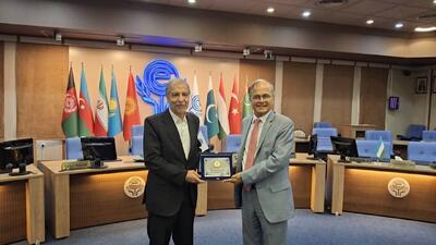 تأکید دبیرکل سازمان اکو بر تسهیل تردد خودرویی بین کشور‌های عضو
