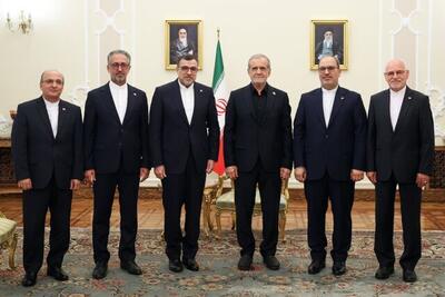 دیدار سفرای جدید ایران با پزشکیان