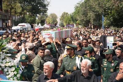 تشییع پیکر شهید جواد نارنجی در ارومیه