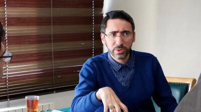 نقره‌کار، حقوقدان: لایحه «انتشار محتوای خلاف واقع» در تضاد با اصل آزادی بیان قانون اساسی قرار دارد/ مرجع تشخیص «خلاف واقع» بودن یک محتوا در لایحه دولت مشخص نیست/ این لایحه حق اظهار نظر مردم را محدود می‌کند و مانند اینترنت طبقاتی راه به جایی نمی‌برد