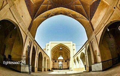 عکس/ مسجد جامع نوش آباد نماد معماری سنتی اصفهان با دو ایوان سرتاسری | اقتصاد24