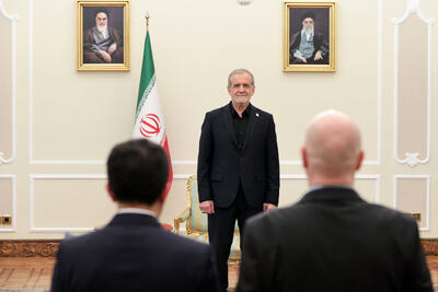 تصاویر| تسلیم استوارنامه سفرای کشورها به پزشکیان