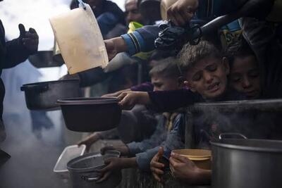 تحلیلگر فلسطینی: به انتفاضه برای پایان دادن به سکوت جهانی در قبال غزه نیاز داریم