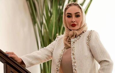 زیباترین عکس الهام حمیدی با کت و شلوار کلاسیک