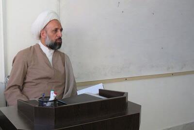 اُنس با قرآن، کلید حیات معنوی جامعه است