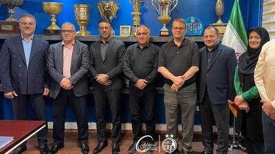 استعفای اولیه نظری جویباری رد شد؛ استقلال منتظر نظر نهایی هلدینگ خلیج فارس - پارس فوتبال