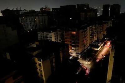 تابستان سخت؛ خاموشی، بی‌آبی، اختلال و خشم عمومی | آقای وزیر برق گاه و بی‌گاه می‌رود نه فقط 2 ساعت!