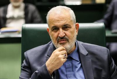 راهکار عجیب آقای وزیر برای مقابله با بحران؛ تعطیل کنید!