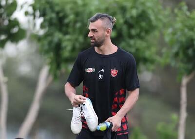 پاسخ دورسون به جنجال ترک اردو پرسپولیس