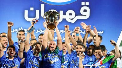 سردار می‌آید؛ آن مرد با جام می‌آید
