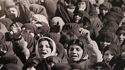 تحول زنان در مسیر انقلاب اسلامی