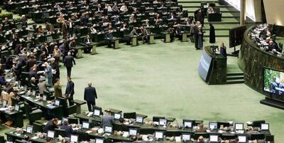 کنایه یک نماینده به وزیر نیرو: مدیران اگر در مدیریت عاجزند آیا در بکارگیری افراد کارآمد هم عاجزند؟