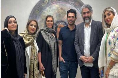 چهره ها در زمان؛ نمایی زیبا از دکوراسیون سالن زیبایی ساره بیات و خواهرش سروین