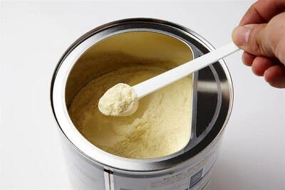 علت کاهش سهمیه شیرخشک نوزادان از ۱۰ به ۴ قوطی چیست؟