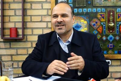 افرادی که مخالف اخراج اتباع افغانستانی هستند کسانی هستند که افغانی‌ها را به‌طور غیرمجاز استخدام کرده‌اند