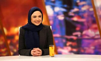 تذکر حجاب به خانم بازیگر در اکران یک فیلم + ویدئو