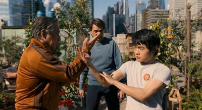 نقد فیلم Karate Kid: Legends | نمایشی تبلیغاتی در لباس رزمی - گیمفا