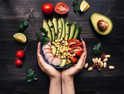 آیا خوردن زیاد سبزیجات خام برای روده‌ ضرر دارد؟
