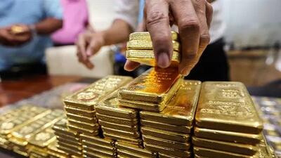 طلای جهانی با دلار همراه نشد/ فلز زرد در مرز پایین‌ترین سطح قیمت در ۳ هفته گذشته