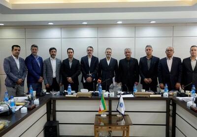 حضور واسپاری کرمان موتور برای دومین سال پیاپی در هیئت مدیره انجمن ملی لیزینگ - تسنیم