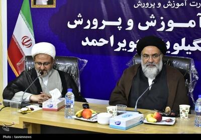 هشدار درباره آسیب‌های فرهنگی؛ لزوم نهادینه‌سازی گفتمان دینی در مدارس - تسنیم