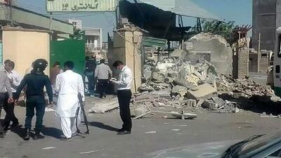  نخستین تصاویر از آغاز حمله تروریست‌ها به دادگستری زاهدان + فیلم