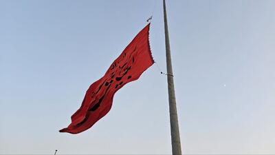 پرچم خدام‌الحسین در مرز شلمچه برافراشته شد