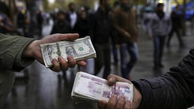 دلار تهران بالا رفت، دلار هرات عقب نشست | اقتصاد24