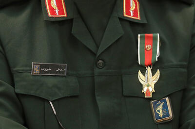 امیرعلی جی‌شاک سبز دوست داشت