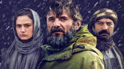 تصویر روز | اکران آنلاین برف آخر با بازی امین حیایی، لادن مستوفی و مجید صالحی | گلی شی