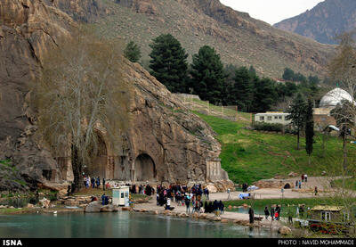 تخریب ۶ ساخت و ساز غیرمجاز در عرصه و حریم «تاق بستان»