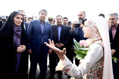 وزیر راه و شهرسازی به کرمان وارد شد / ادای احترام به شهید سلیمانی