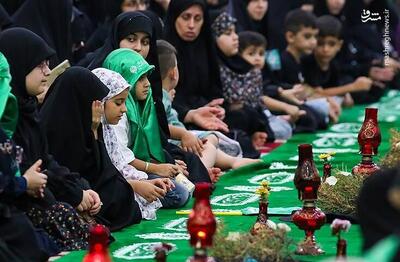 عکس/ برپایی بزرگترین سفره جهانی حضرت رقیه(س) در رشت