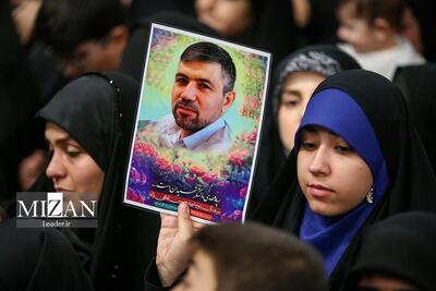 پیام شهیدان اقتدار ایران؛ روایت یک خبرنگار از مراسم بزرگداشت شهدای جنگ تحمیلی اخیر با حضور و سخنرانی رهبر معظم انقلاب