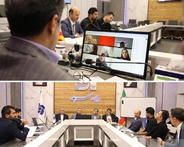 نشست صمیمی مدیرعامل بیمه سرمد با نمایندگان برتر شبکه فروش