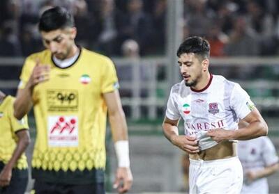 مدافع سرخ ها راهی امارات شد