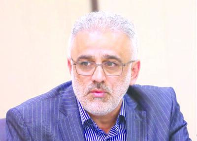 ببینید| اصرار دوباره مدیر رییسی؛ برای ۲ میلیارد نفر آب داریم!