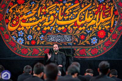 تصاویری از مراسم سوگواری شهادت حضرت رقیه (س) در دفتر حضرت آیت الله وحید خراسانی | شفقنا