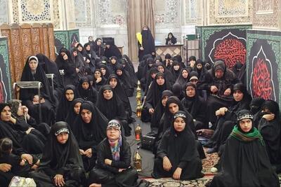 مراسم «ریحانه الحسین» در حرم رضوی؛ بانوان عرب زبان به سوگ حضرت رقیه (س) نشستند