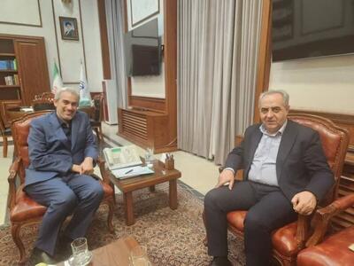 وزیر اقتصاد دستور پیگیری مطالبات بانکی و تولیدی آذربایجان شرقی را صادر کرد