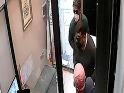 تصاویر سرقت مسلحانه از یک طلافروشی در تهران