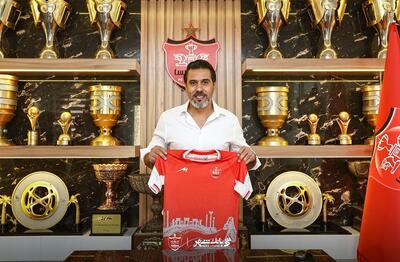 افشین پیروانی در پرسپولیس ماندنی شد